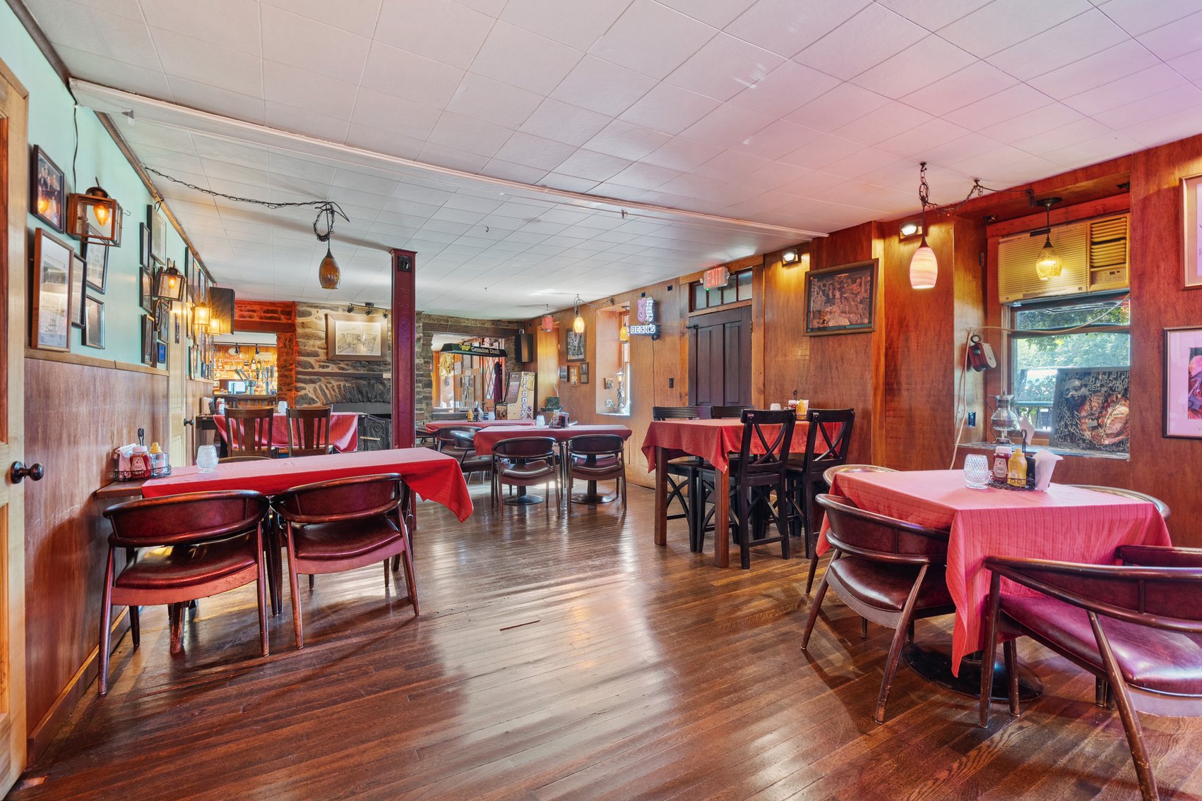 Image for Sold! Real Estate For Auction | Ravens Nest Tavern | 625 Old Bethlehem Road, Quakertown, PA  18951 |  September 23, 2025 at 12:00 PM