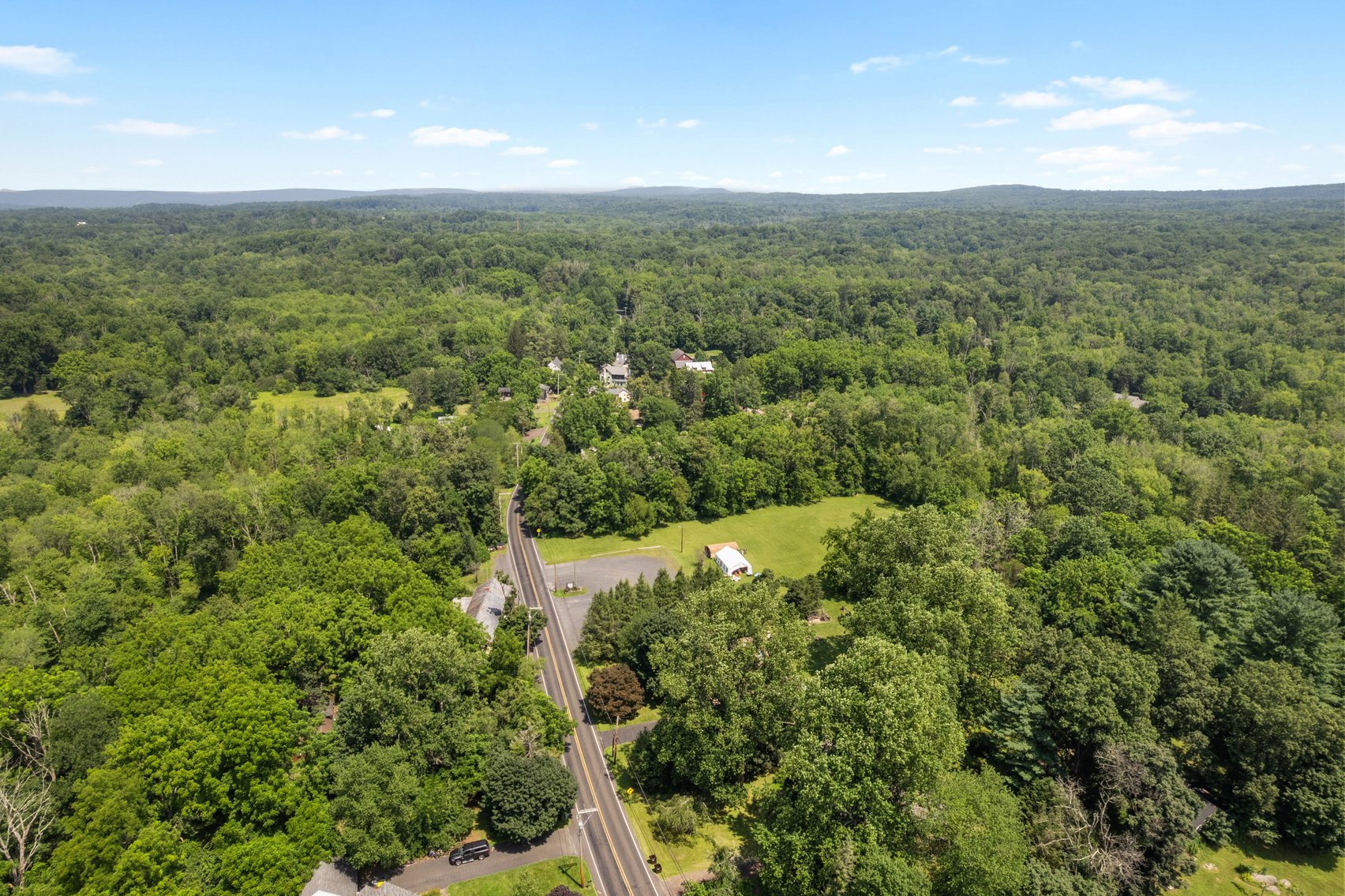 Image for Sold! Real Estate For Auction | Ravens Nest Tavern | 625 Old Bethlehem Road, Quakertown, PA  18951 |  September 23, 2025 at 12:00 PM