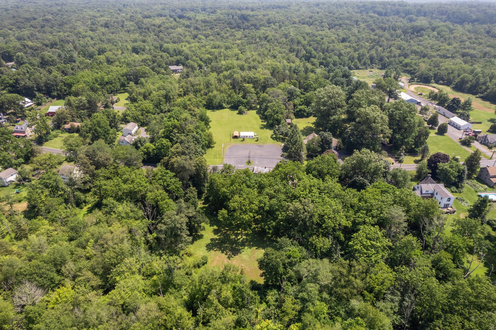 Image for Sold! Real Estate For Auction | Ravens Nest Tavern | 625 Old Bethlehem Road, Quakertown, PA  18951 |  September 23, 2025 at 12:00 PM