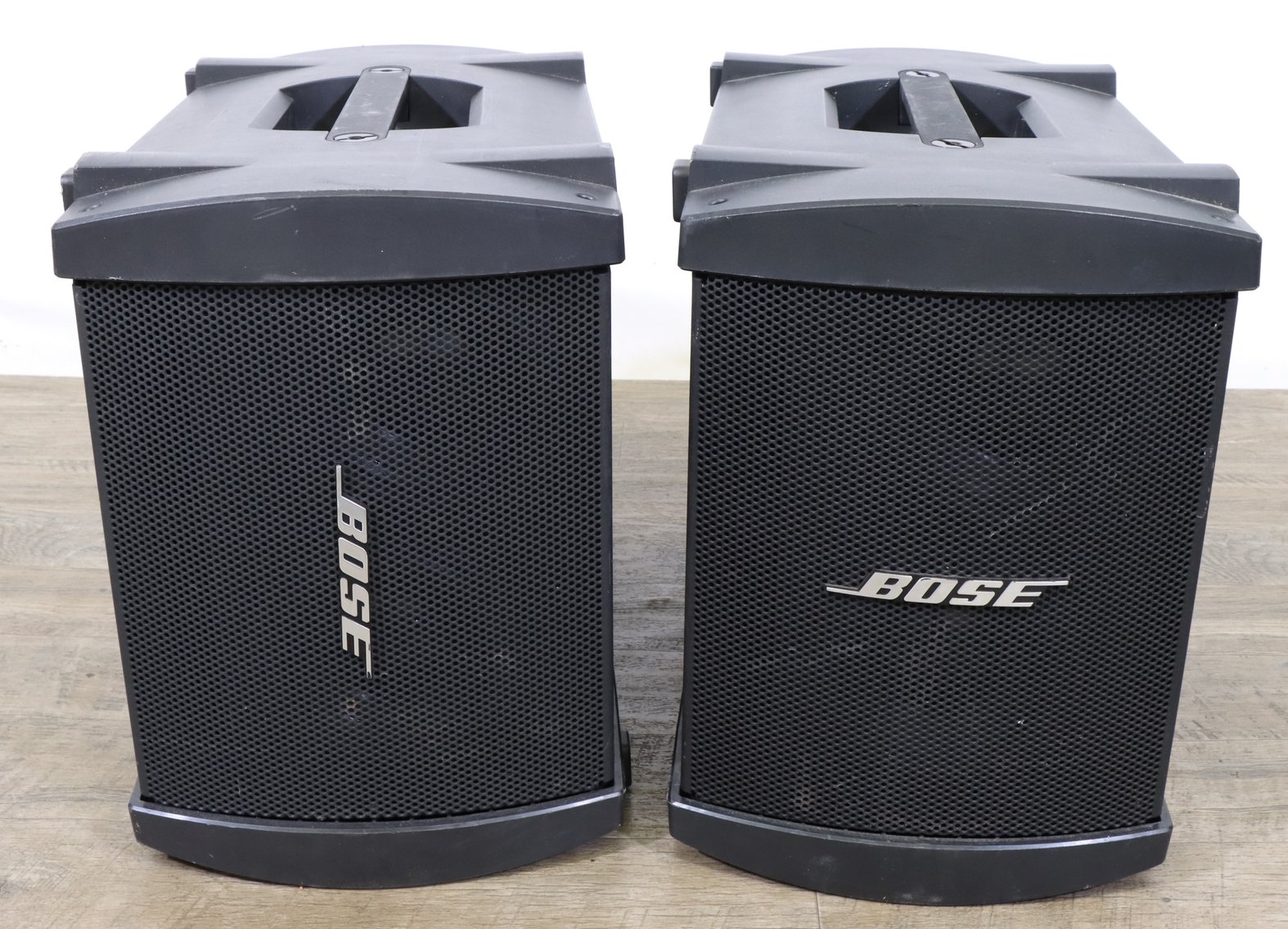 Image for Bose L1 Model 1S Sound System with optional ToneMatch controller