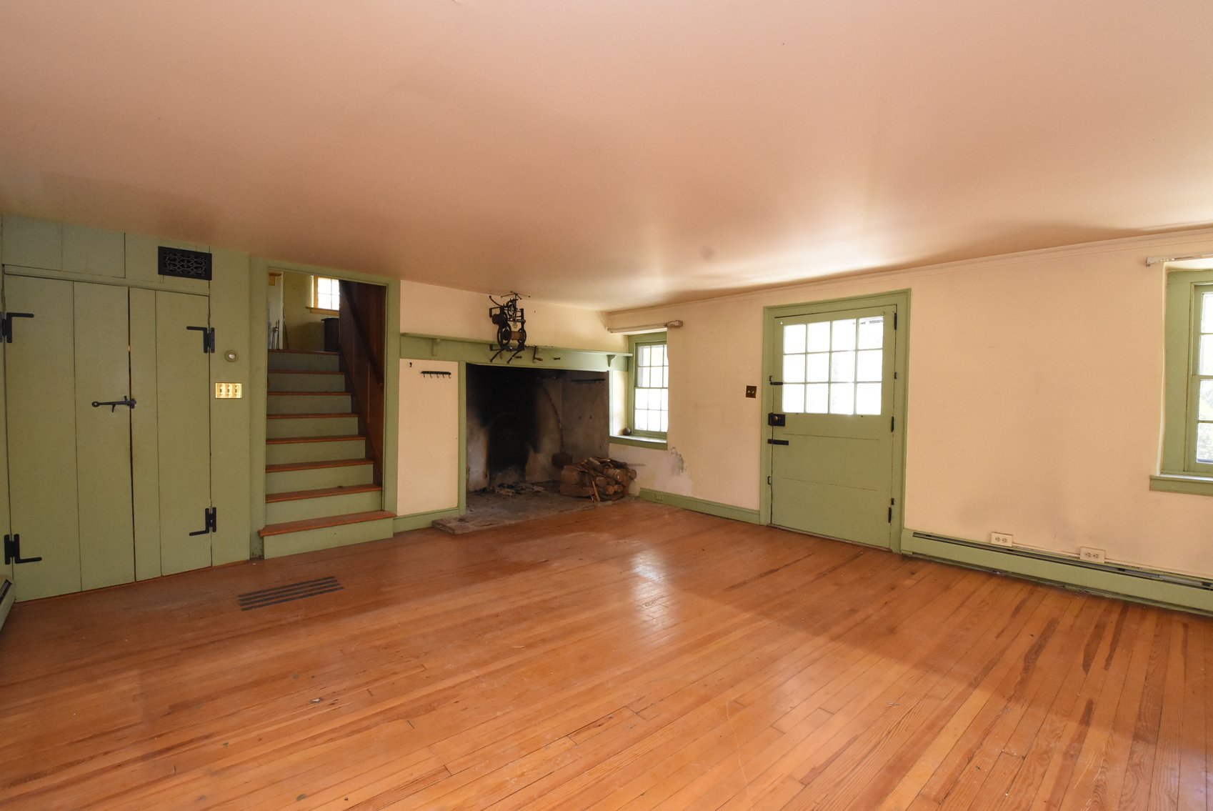 Image for Sold! Real Estate For Auction | 210 Buckwalter Road, Phoenixville, PA 19460 | November 13, 2025 at 4:00 PM