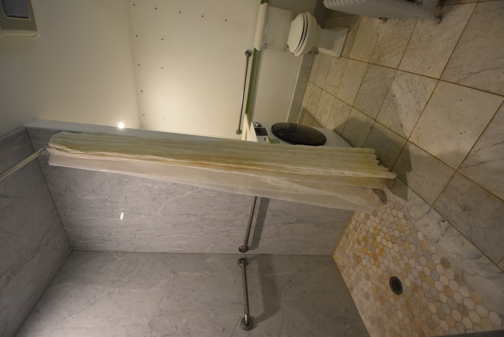 Image for Sold! Real Estate For Auction | 210 Buckwalter Road, Phoenixville, PA 19460 | November 13, 2025 at 4:00 PM