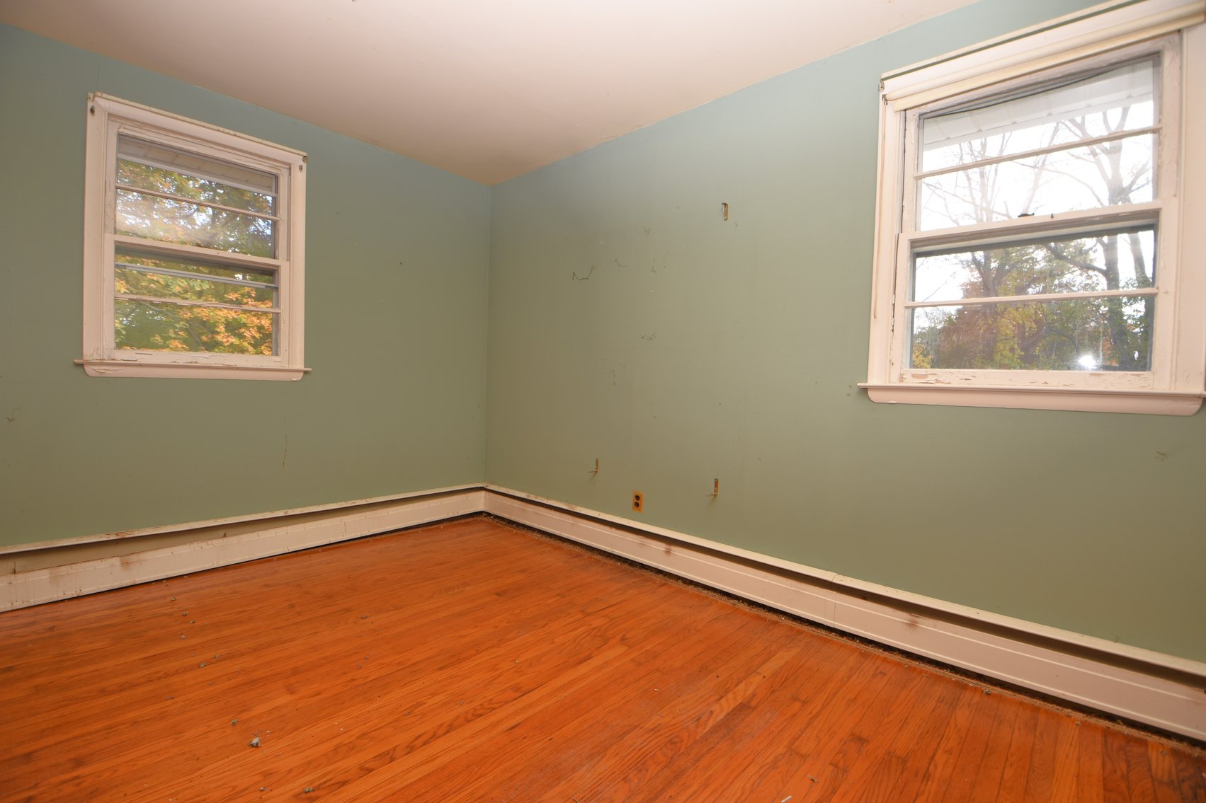 Image for Sold! Real Estate For Auction | 422 Wyndon Rd, Ambler, PA 19002 | November 20, 2025 at 4:00 PM