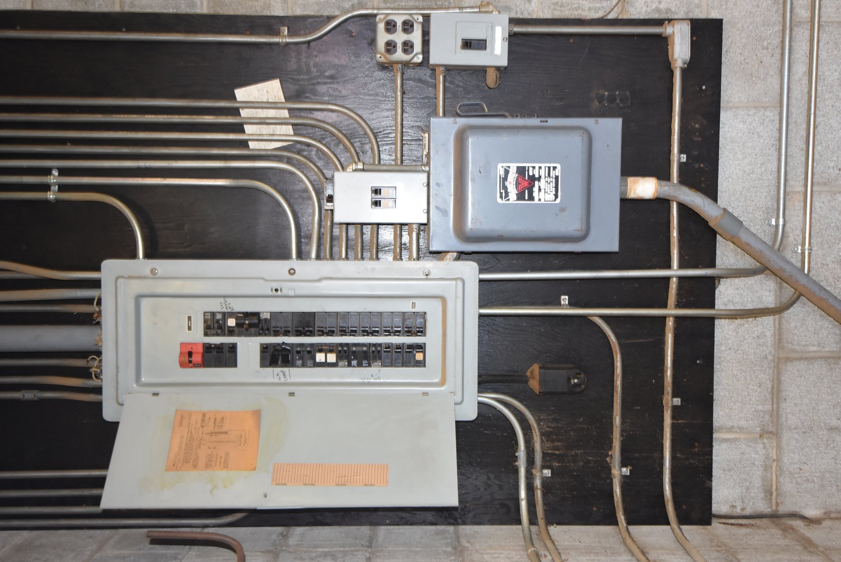 Image for Sold! Real Estate For Auction | 1692 Chestnut Ridge Rd, Upper Black Eddy, PA 18972 | November 18, 2025 at 4:00 PM