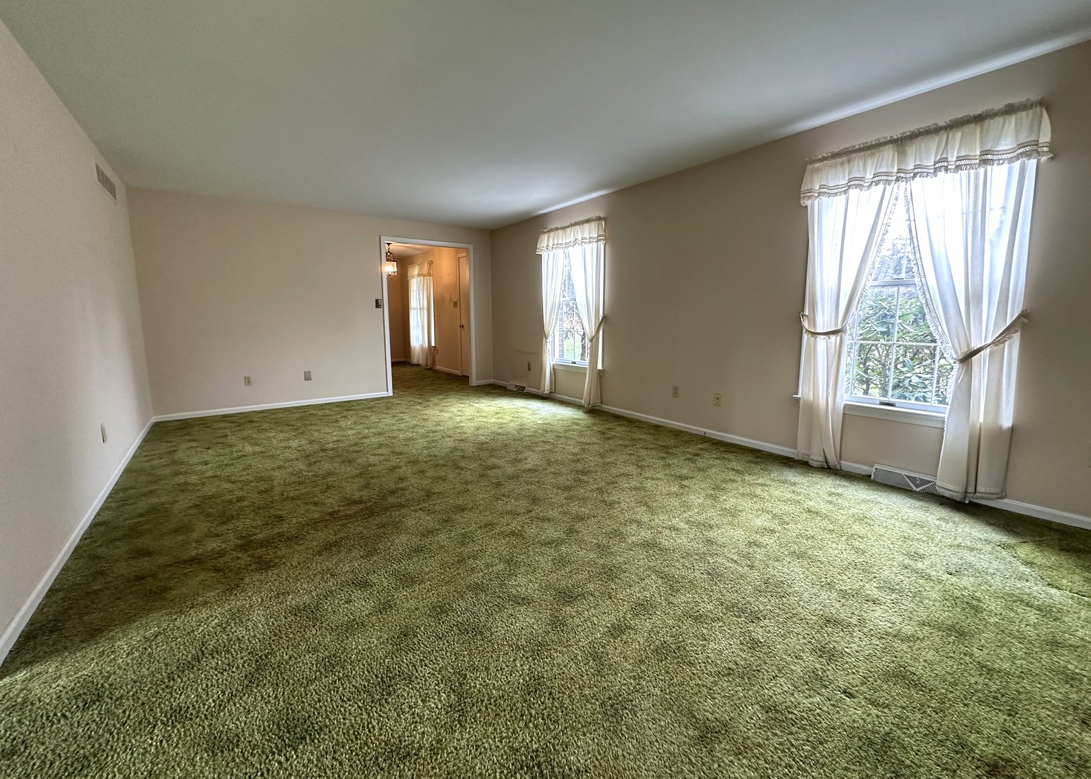 Image for Sold! Real Estate For Sale | 2004 Evergreen Drive, Perkasie, PA 18944