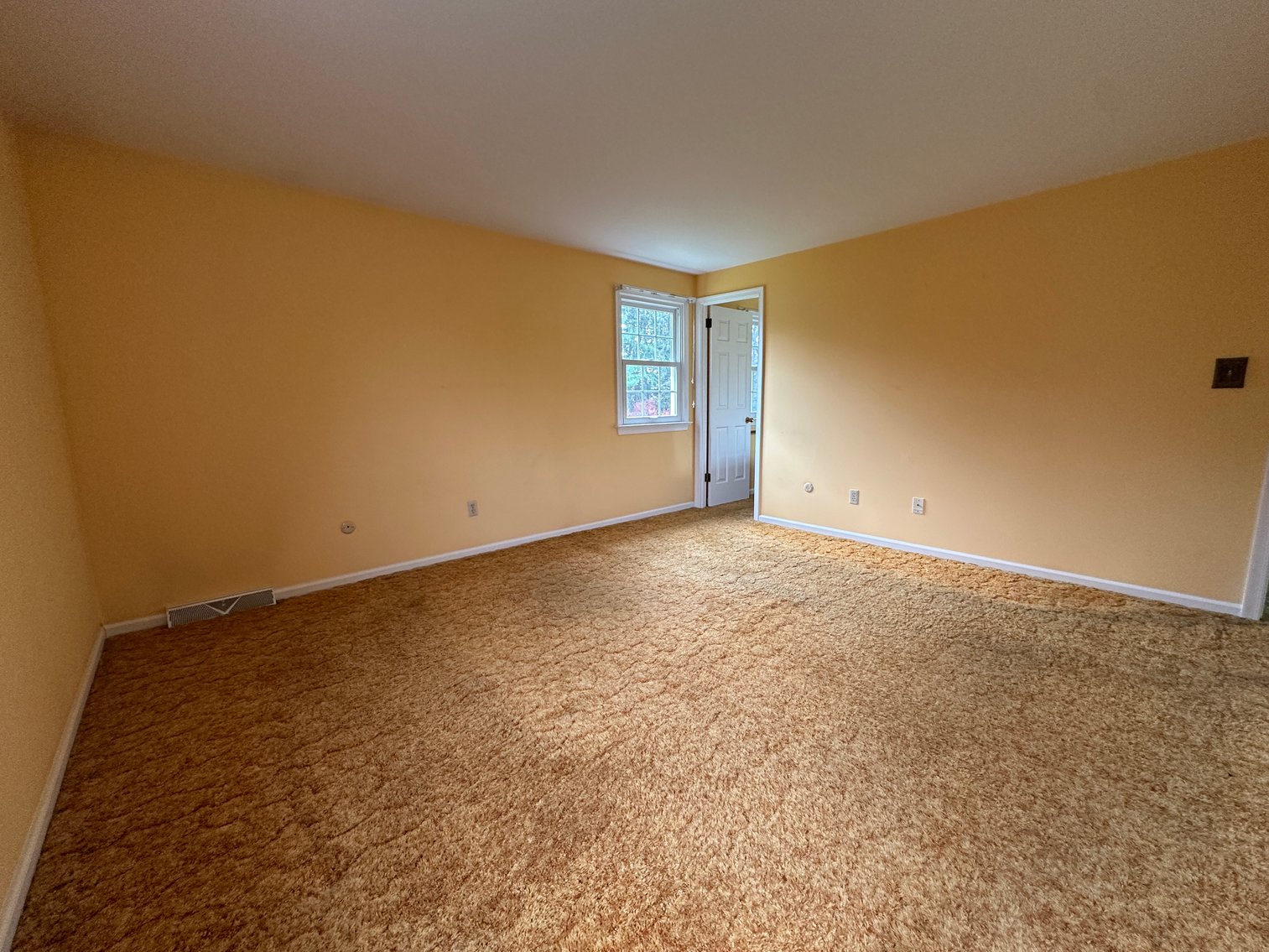 Image for Sold! Real Estate For Sale | 2004 Evergreen Drive, Perkasie, PA 18944