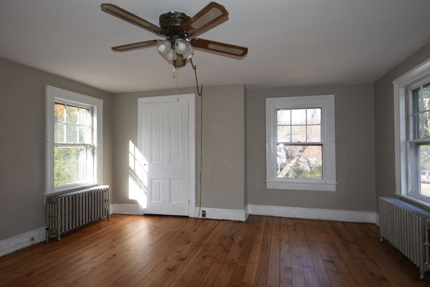 Image for Sold! Real Estate For Auction | 1512 River Rd, Upper Black Eddy, PA 18972 | December 9, 2025 at 4:00 PM