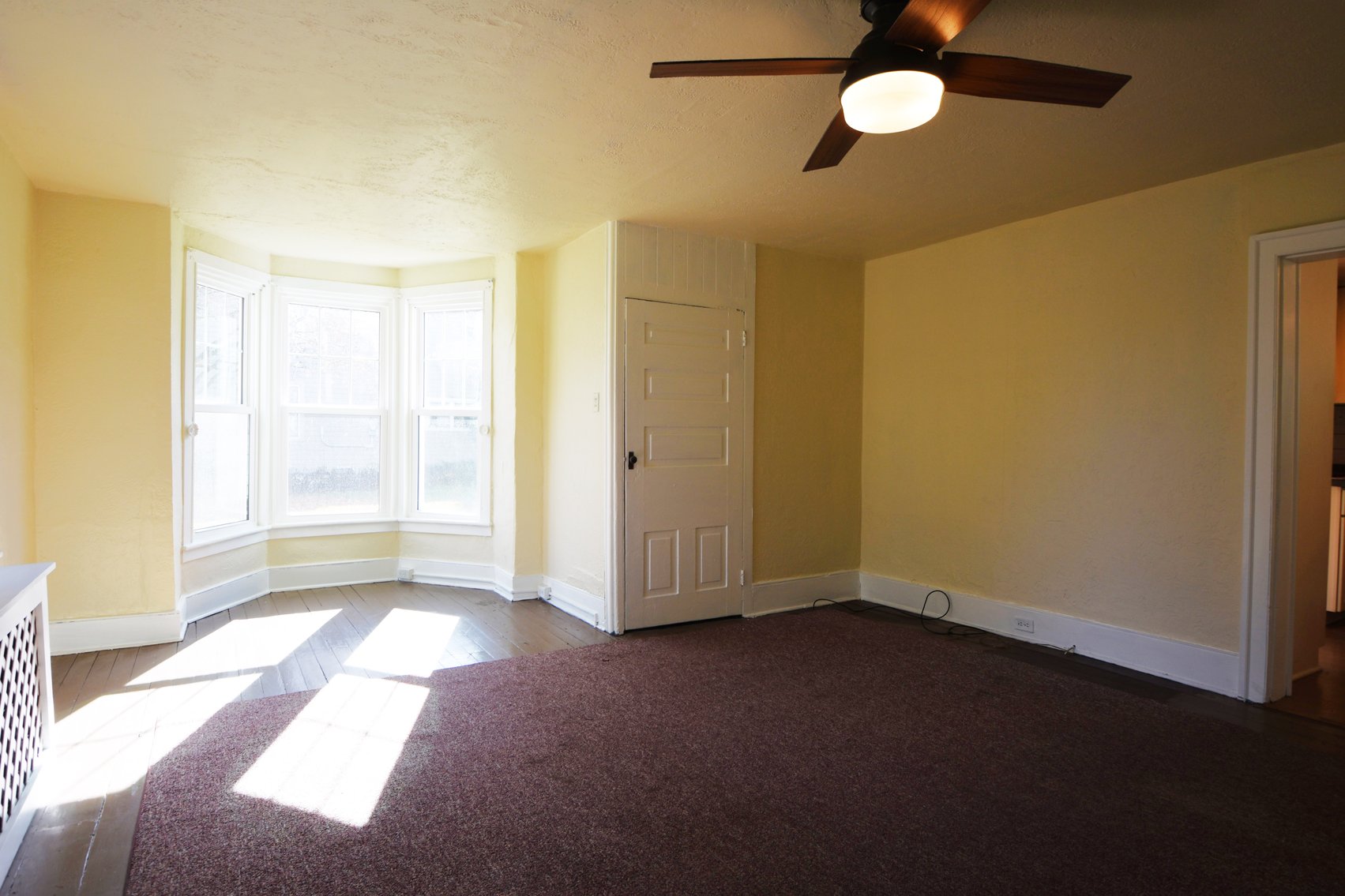 Image for Sold! Real Estate For Auction | 1512 River Rd, Upper Black Eddy, PA 18972 | December 9, 2025 at 4:00 PM