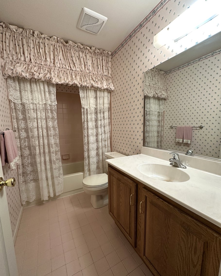 Image for Sold! Real Estate For Auction | 2801 Denbeigh Drive, Hatfield, PA 19440 | December 11, 2025 at 4:00 PM