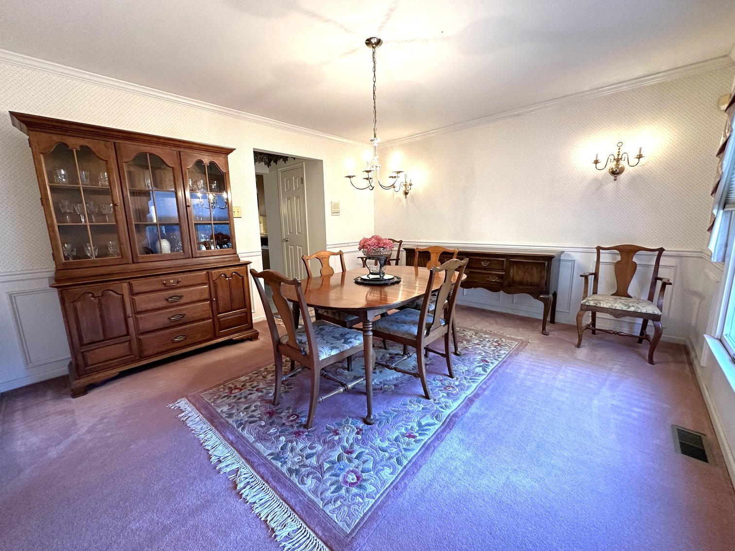 Image for Sold! Real Estate For Auction | 2801 Denbeigh Drive, Hatfield, PA 19440 | December 11, 2025 at 4:00 PM