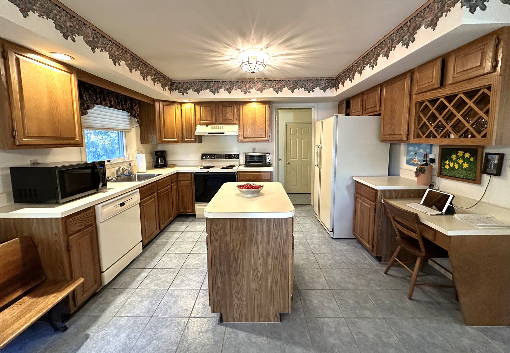 Image for Sold! Real Estate For Auction | 2801 Denbeigh Drive, Hatfield, PA 19440 | December 11, 2025 at 4:00 PM