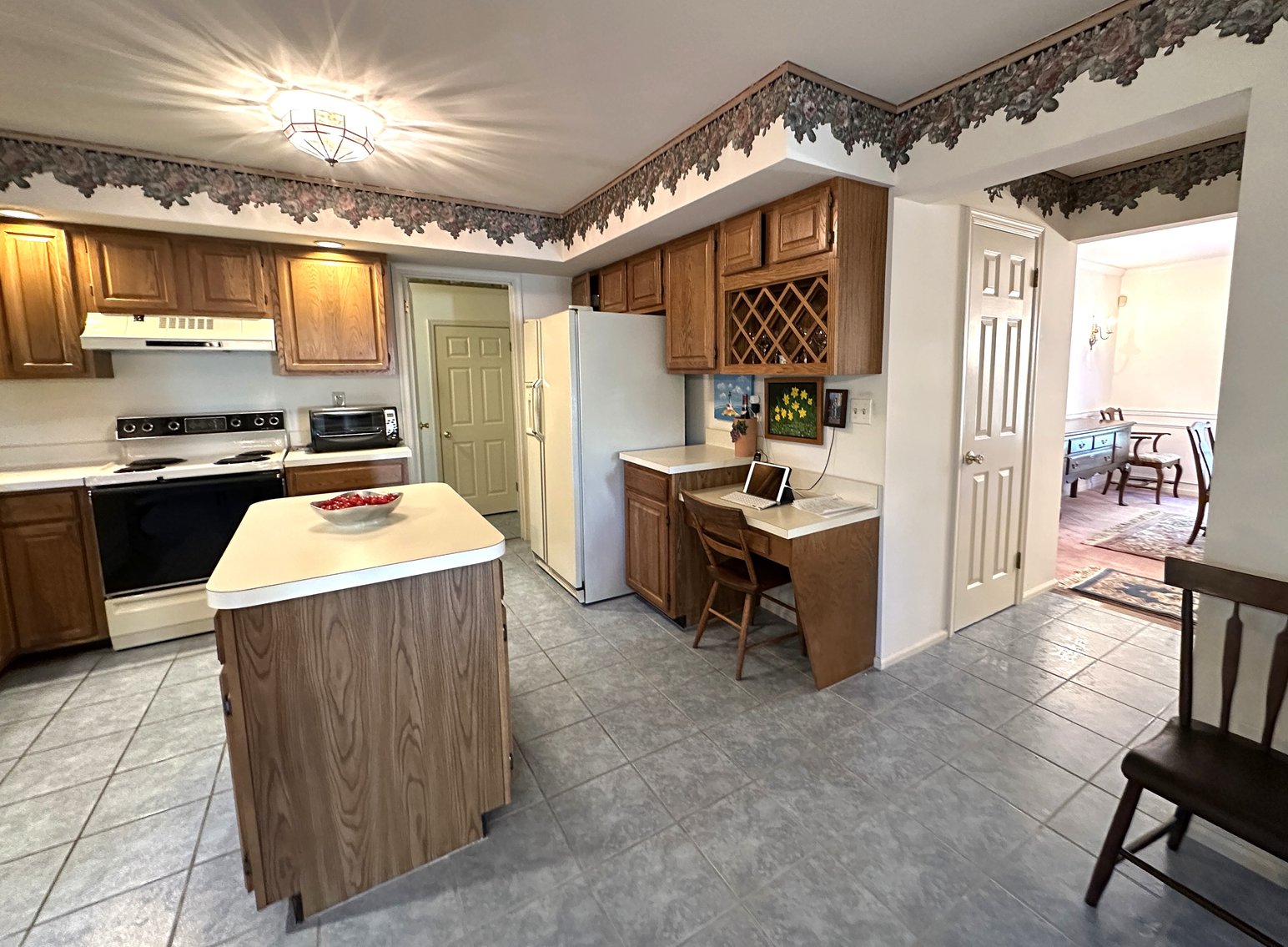 Image for Sold! Real Estate For Auction | 2801 Denbeigh Drive, Hatfield, PA 19440 | December 11, 2025 at 4:00 PM