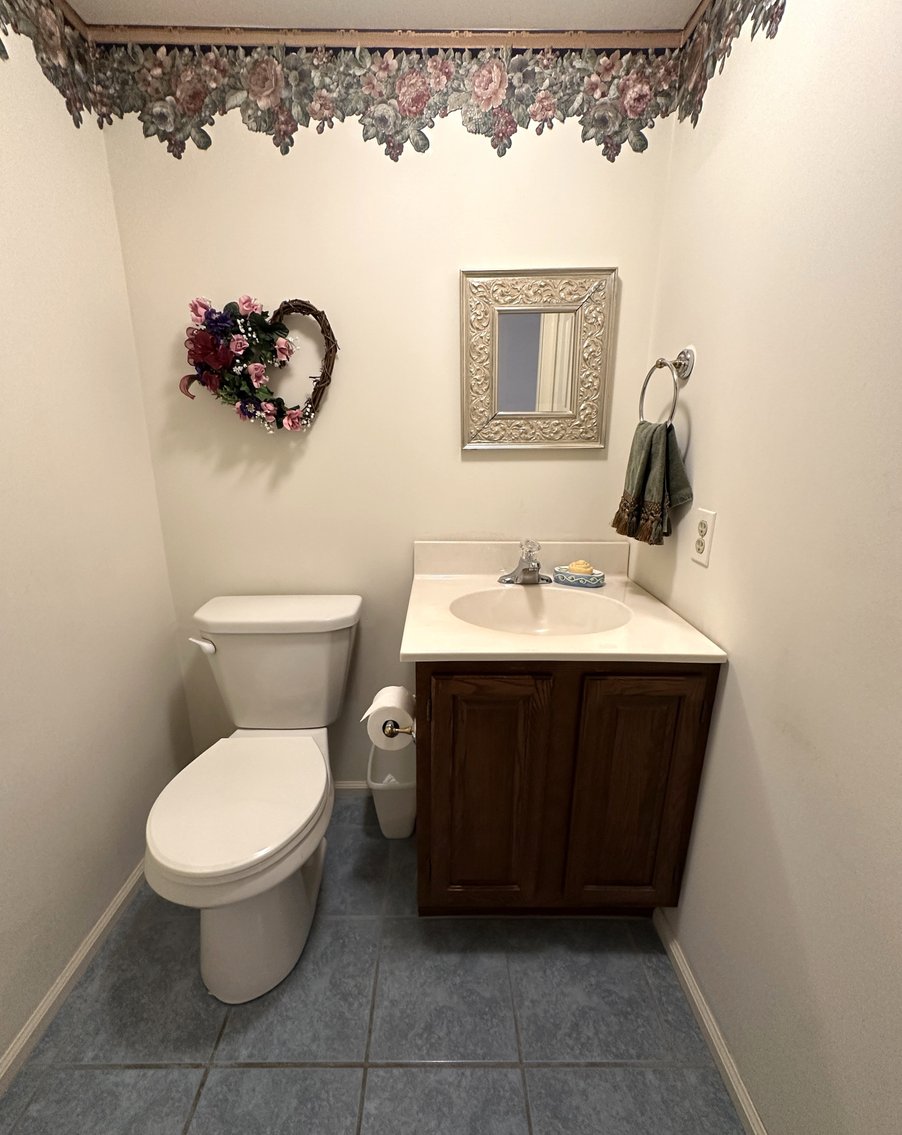 Image for Sold! Real Estate For Auction | 2801 Denbeigh Drive, Hatfield, PA 19440 | December 11, 2025 at 4:00 PM