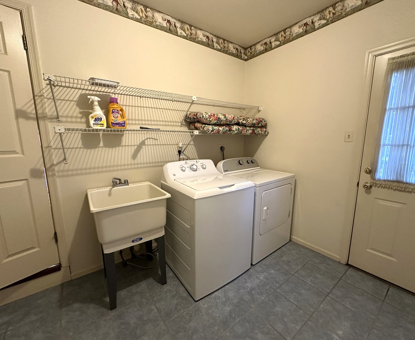 Image for Sold! Real Estate For Auction | 2801 Denbeigh Drive, Hatfield, PA 19440 | December 11, 2025 at 4:00 PM