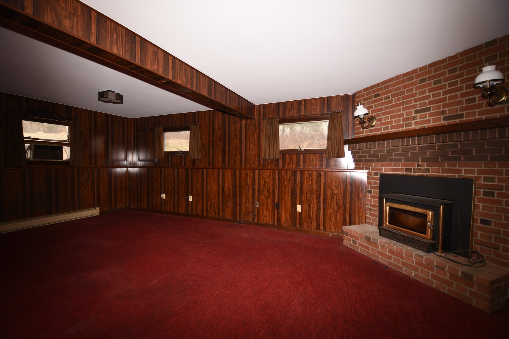 Image for Sold! Real Estate For Auction | 3288 Slifer Valley Rd, Riegelsville, PA 18077 | January 8, 2026 at 4:00 PM