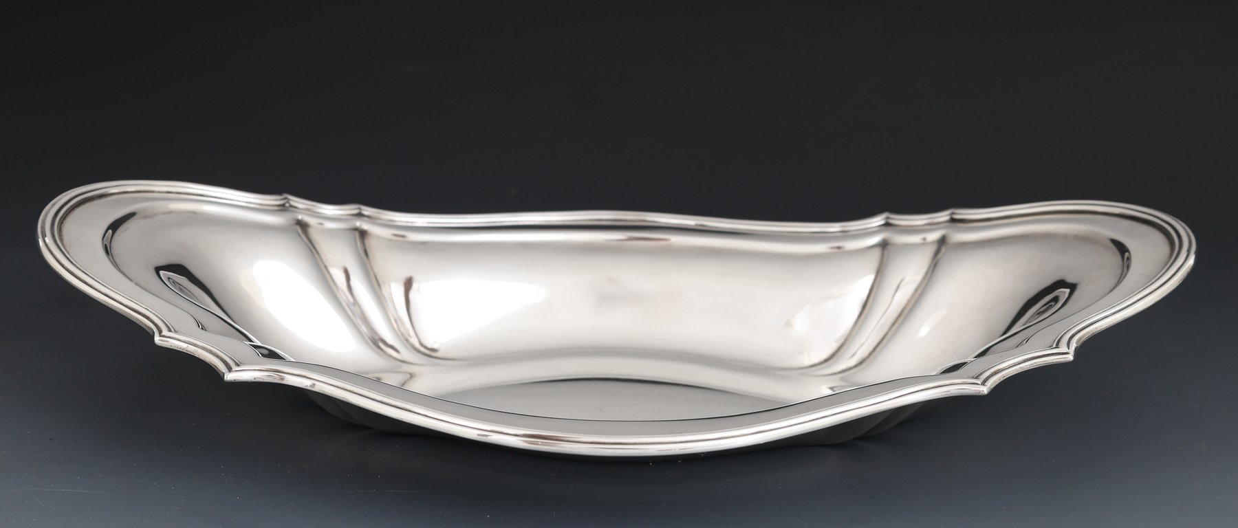 Image for Meriden-Britannia Sterling Silver Bread Tray