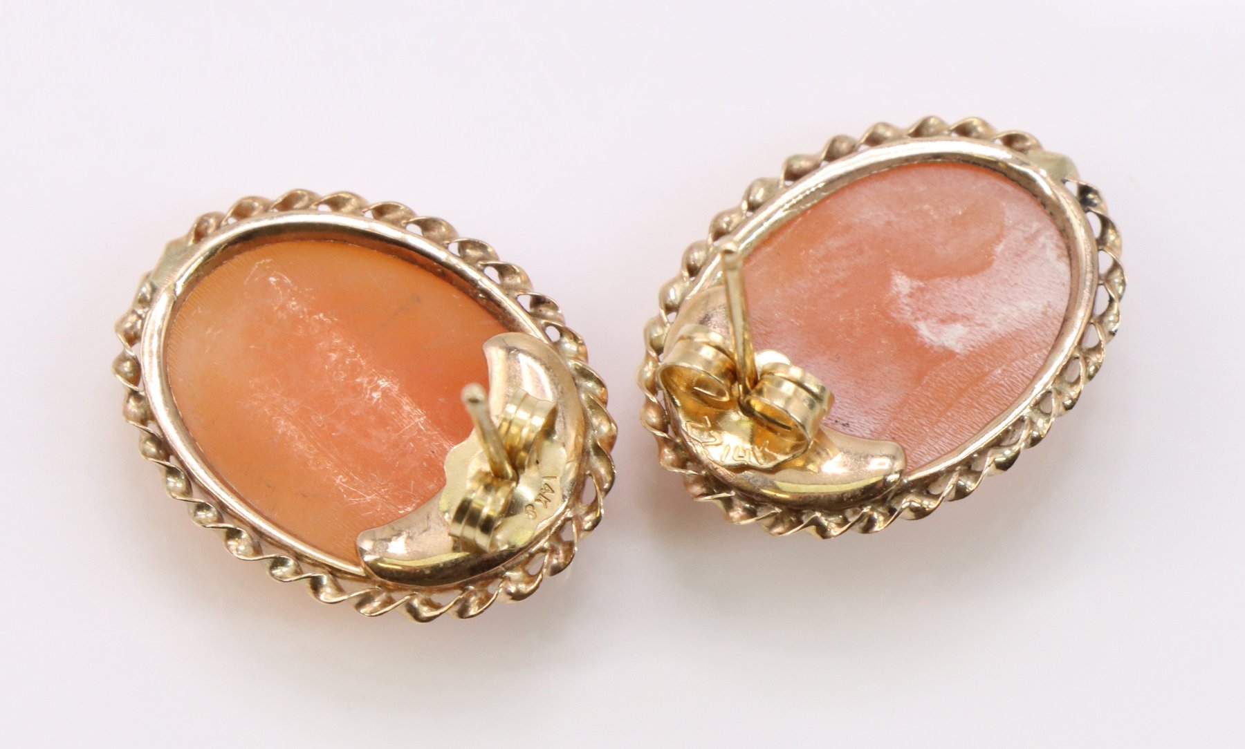 Image for 14k YG Cameo Pin & Earrings