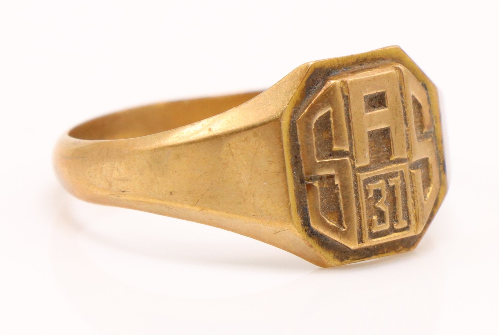 Image for 10k YG Class Ring