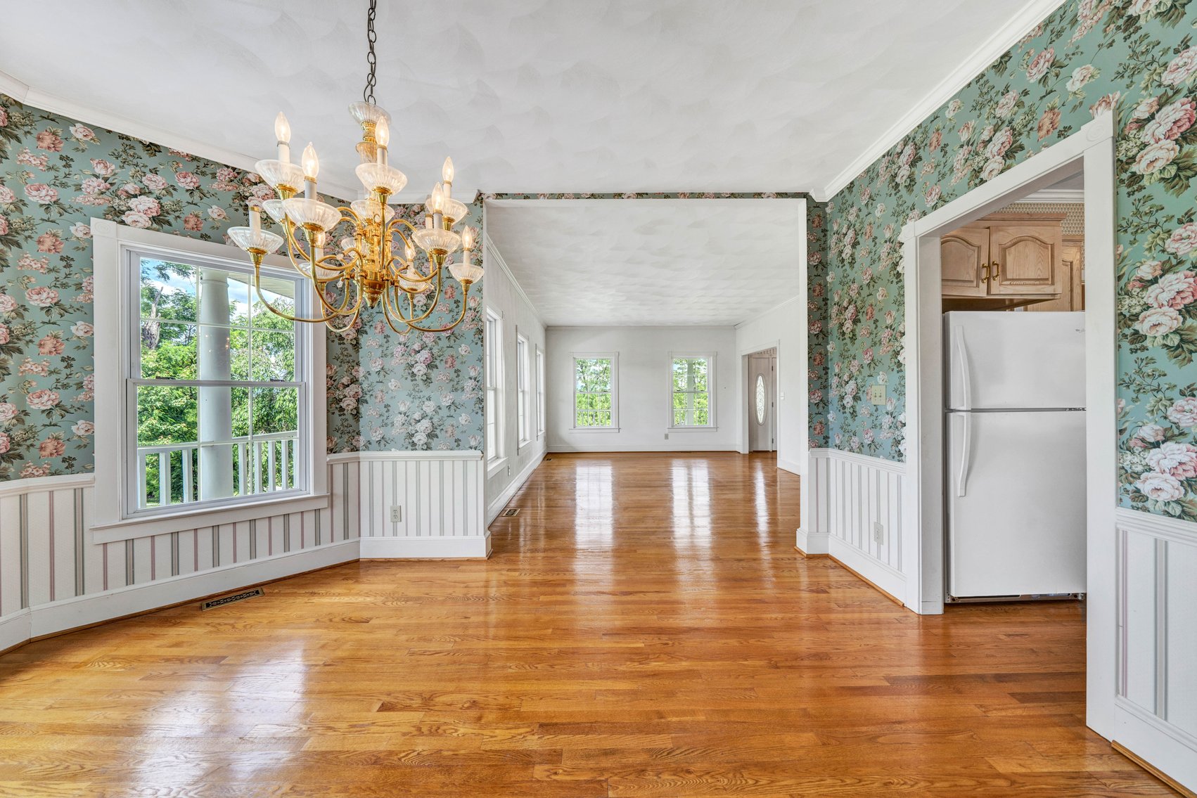 Image for 118 S Braemar Circle Real Estate Auction