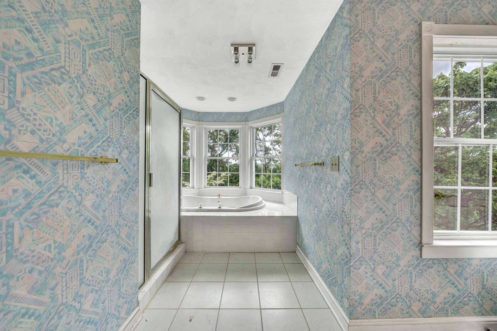 Image for 118 S Braemar Circle Real Estate Auction