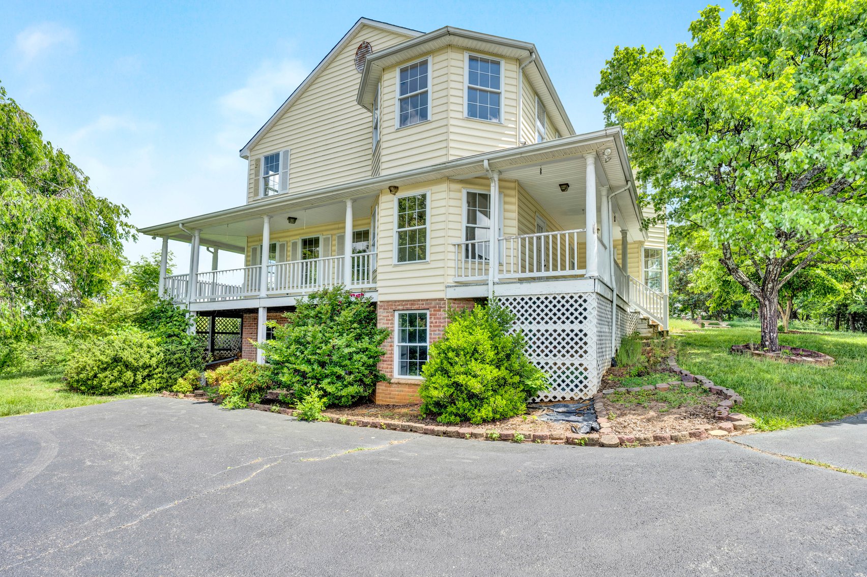 Image for 118 S Braemar Circle Real Estate Auction