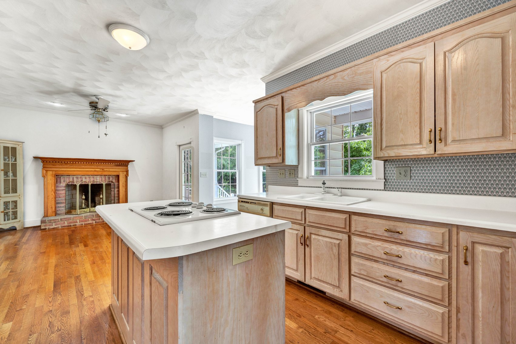 Image for 118 S Braemar Circle Real Estate Auction