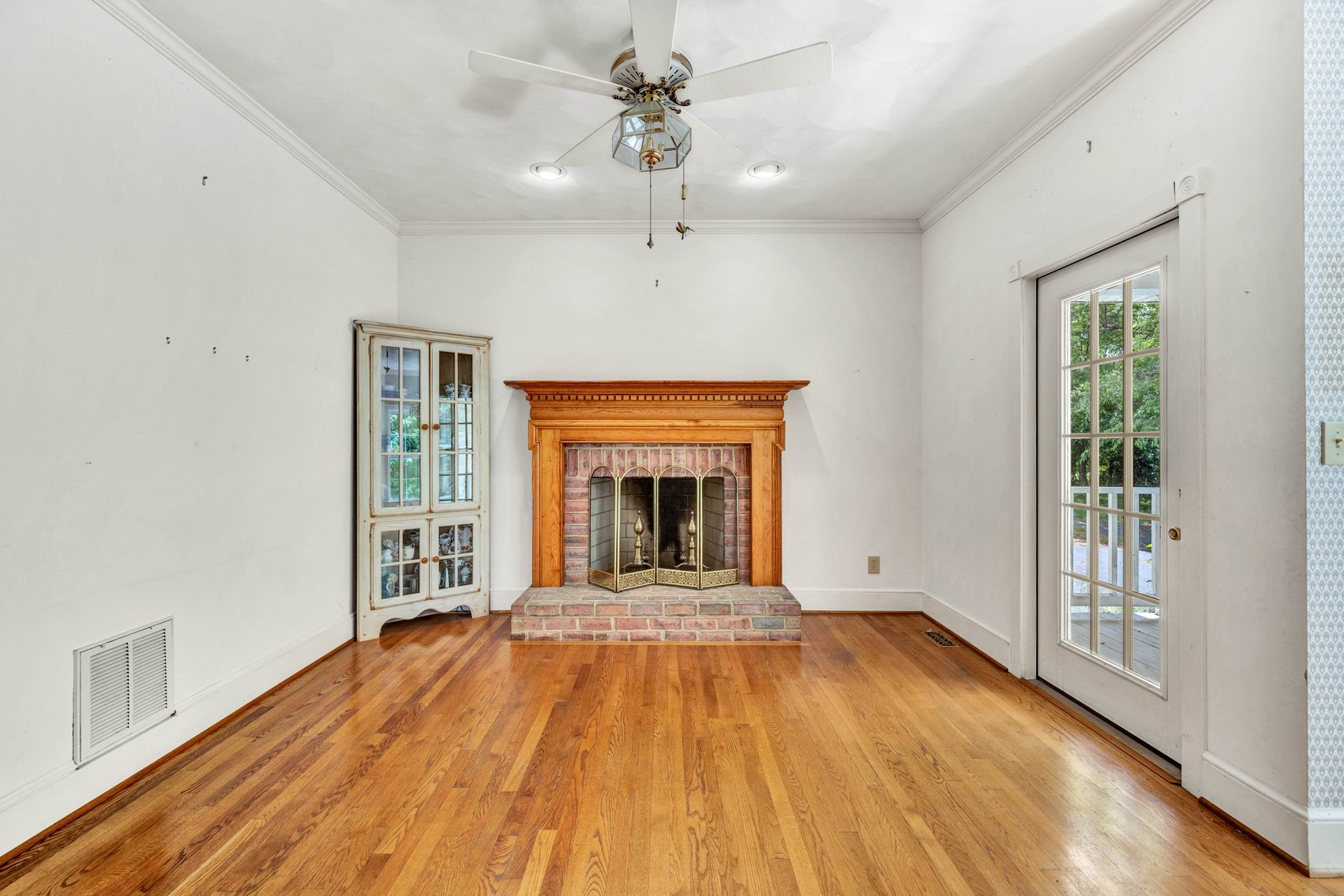 Image for 118 S Braemar Circle Real Estate Auction