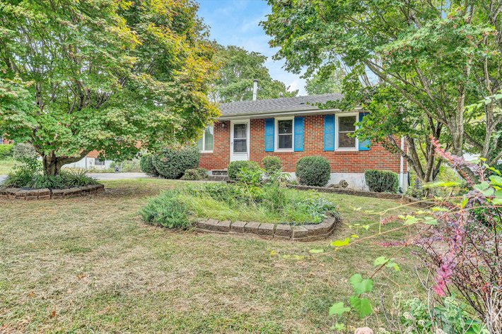 Image for 5333 Oakland Blvd Hollins, VA