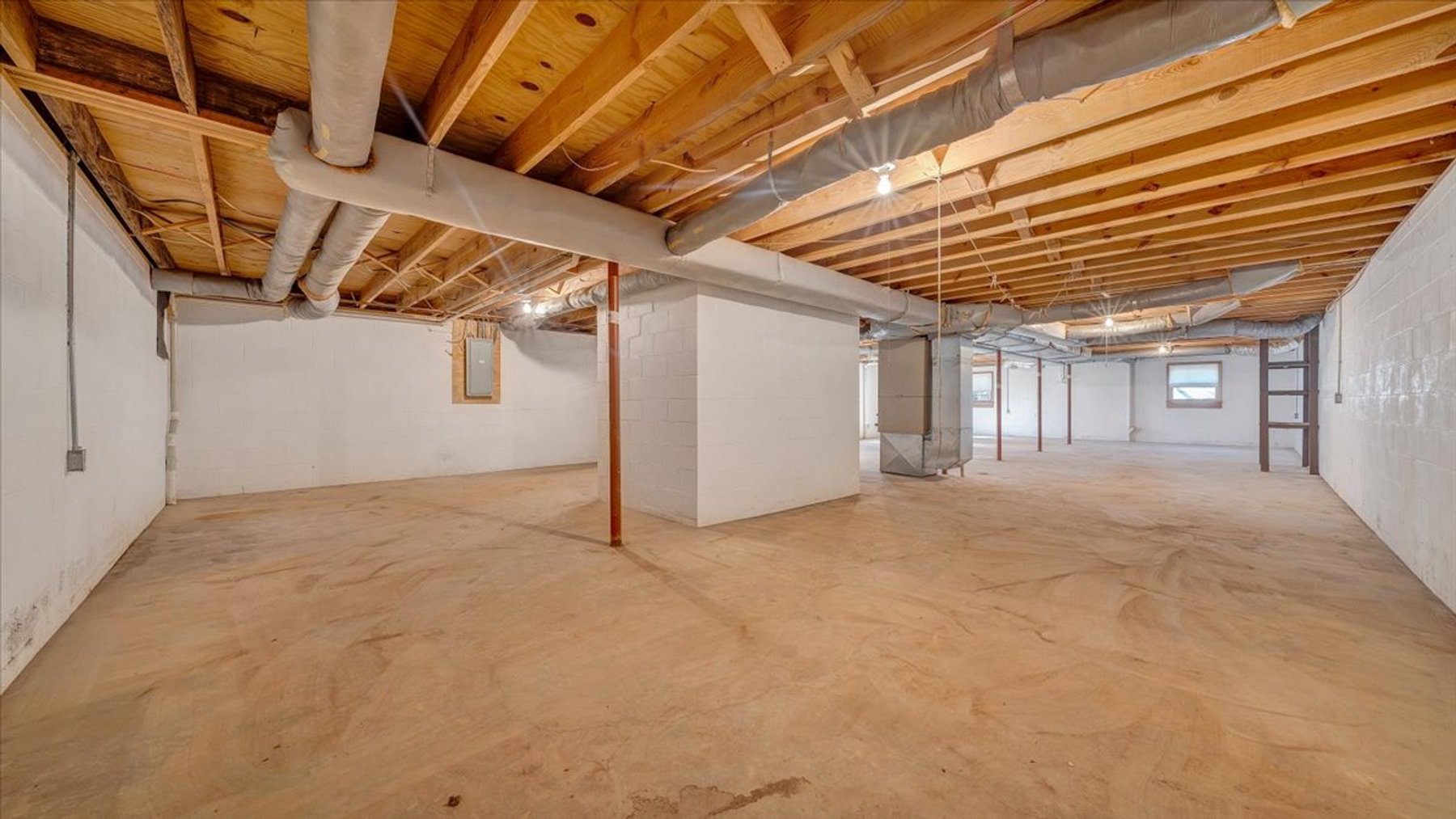 Image for 155 Oxford Circle Real Estate Auction