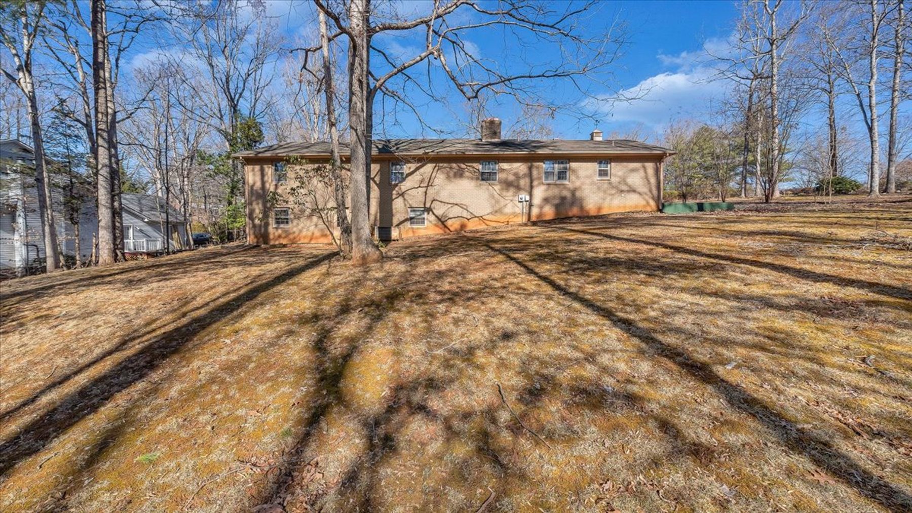 Image for 155 Oxford Circle Real Estate Auction