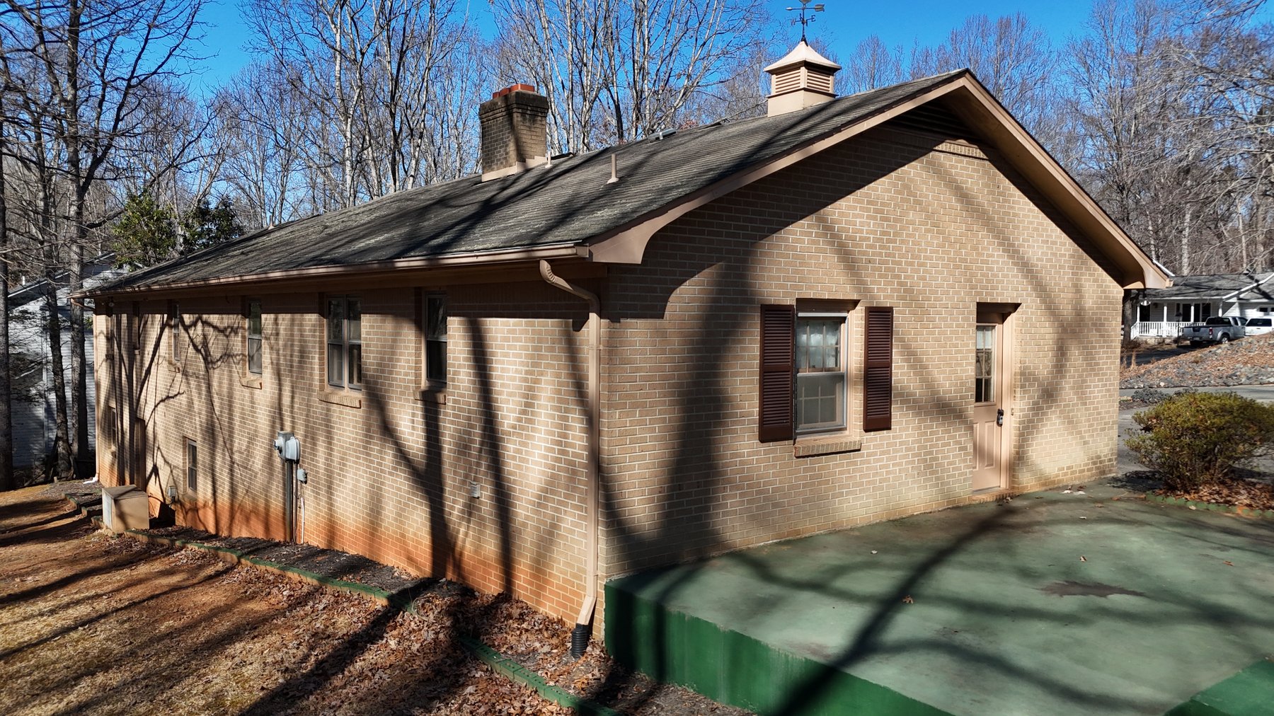 Image for 155 Oxford Circle Real Estate Auction