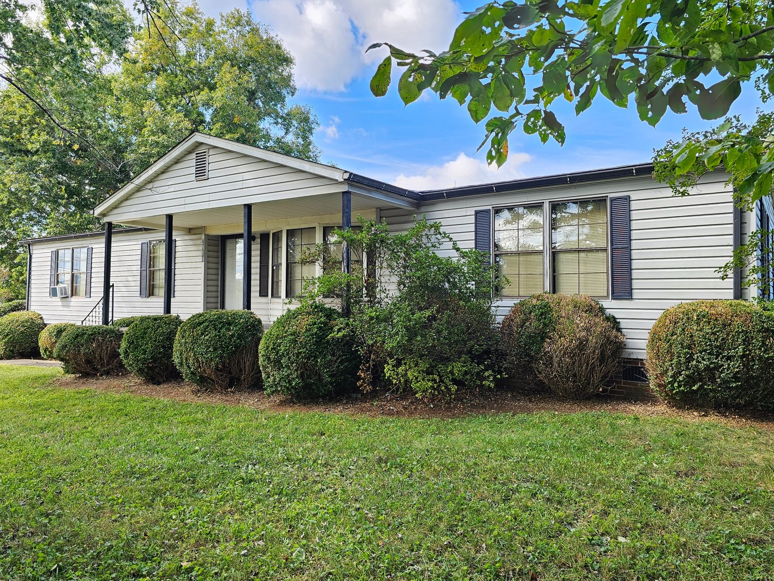 Image for 1810 Scuffling Hill Road Real Estate Auction