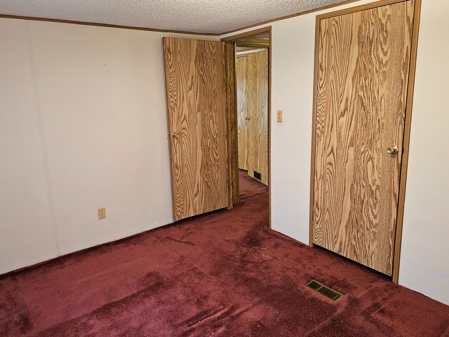 Image for 1810 Scuffling Hill Road Real Estate Auction