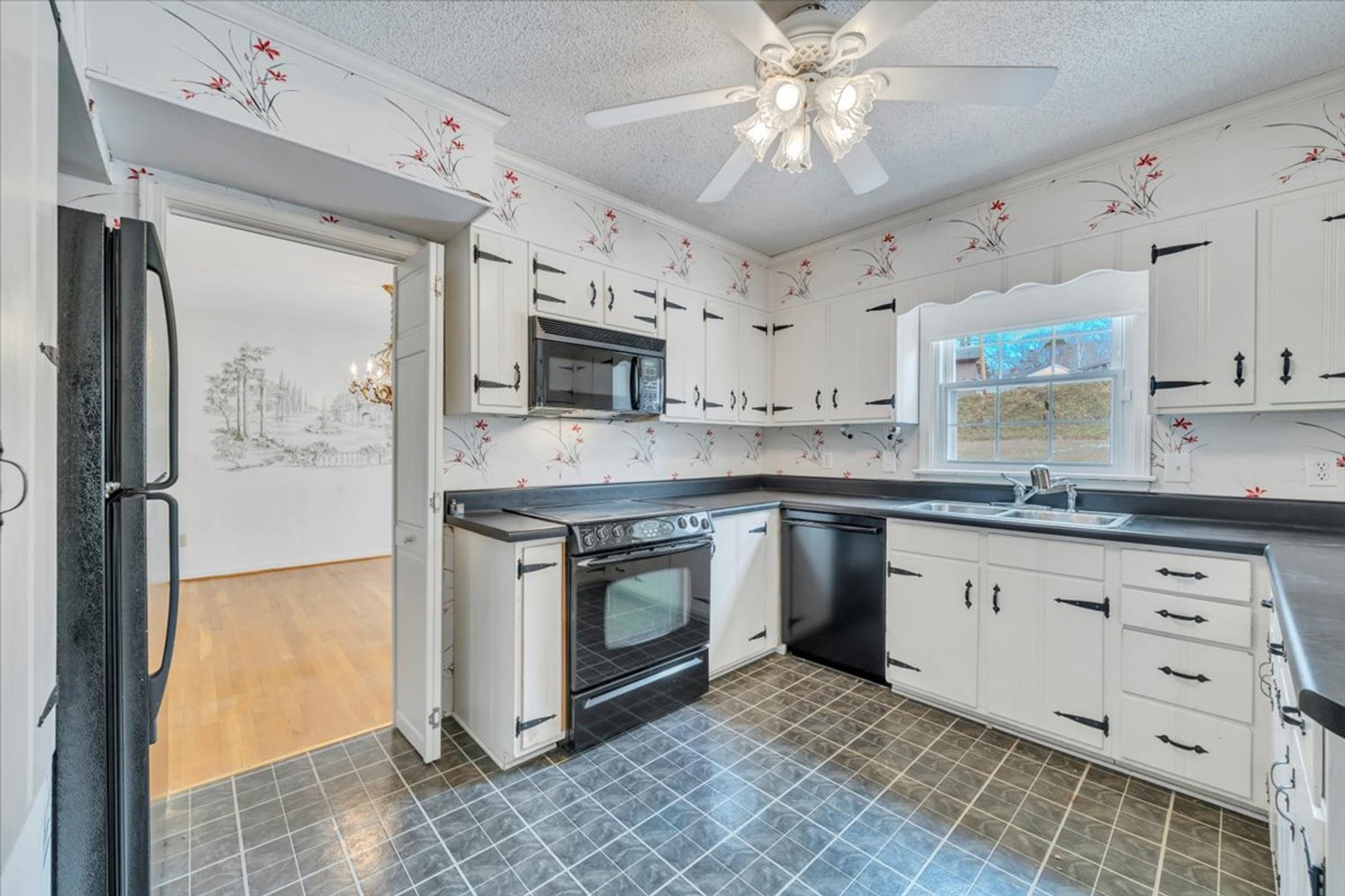 Image for 1807 Sam Lions Trail Real Estate Auction