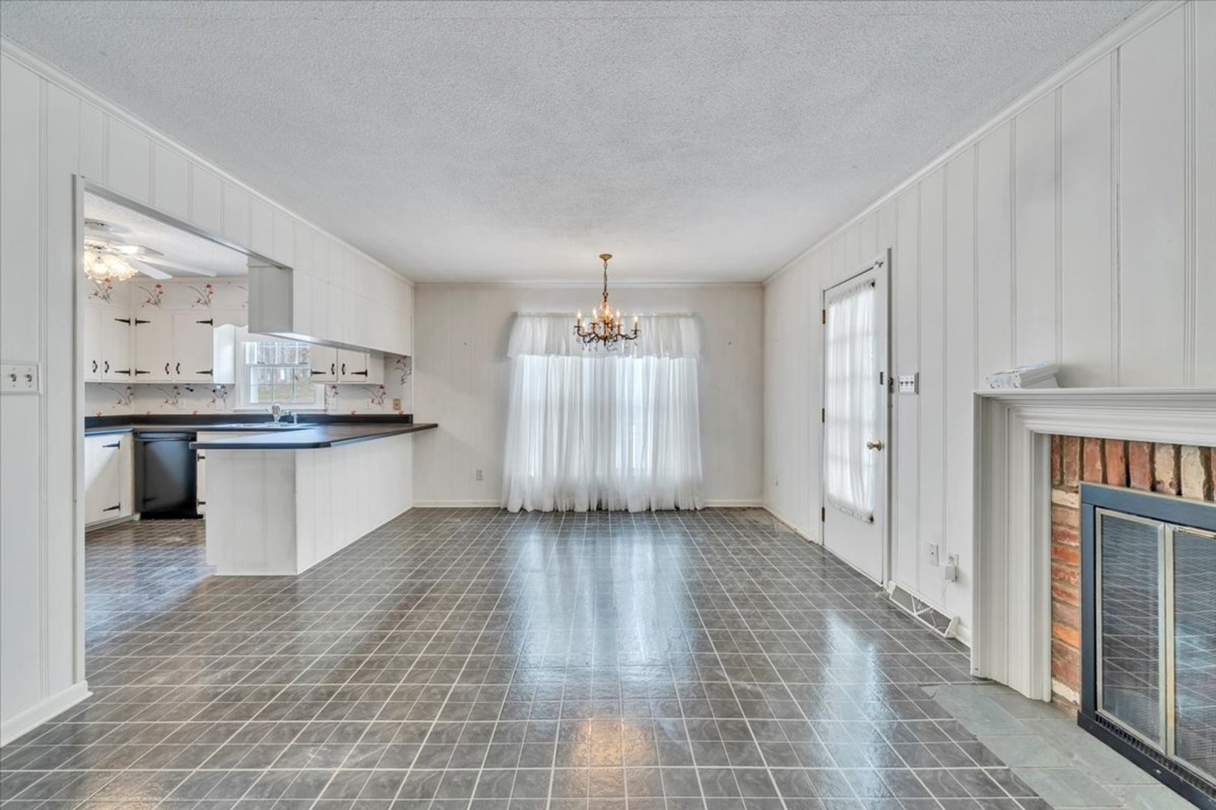 Image for 1807 Sam Lions Trail Real Estate Auction