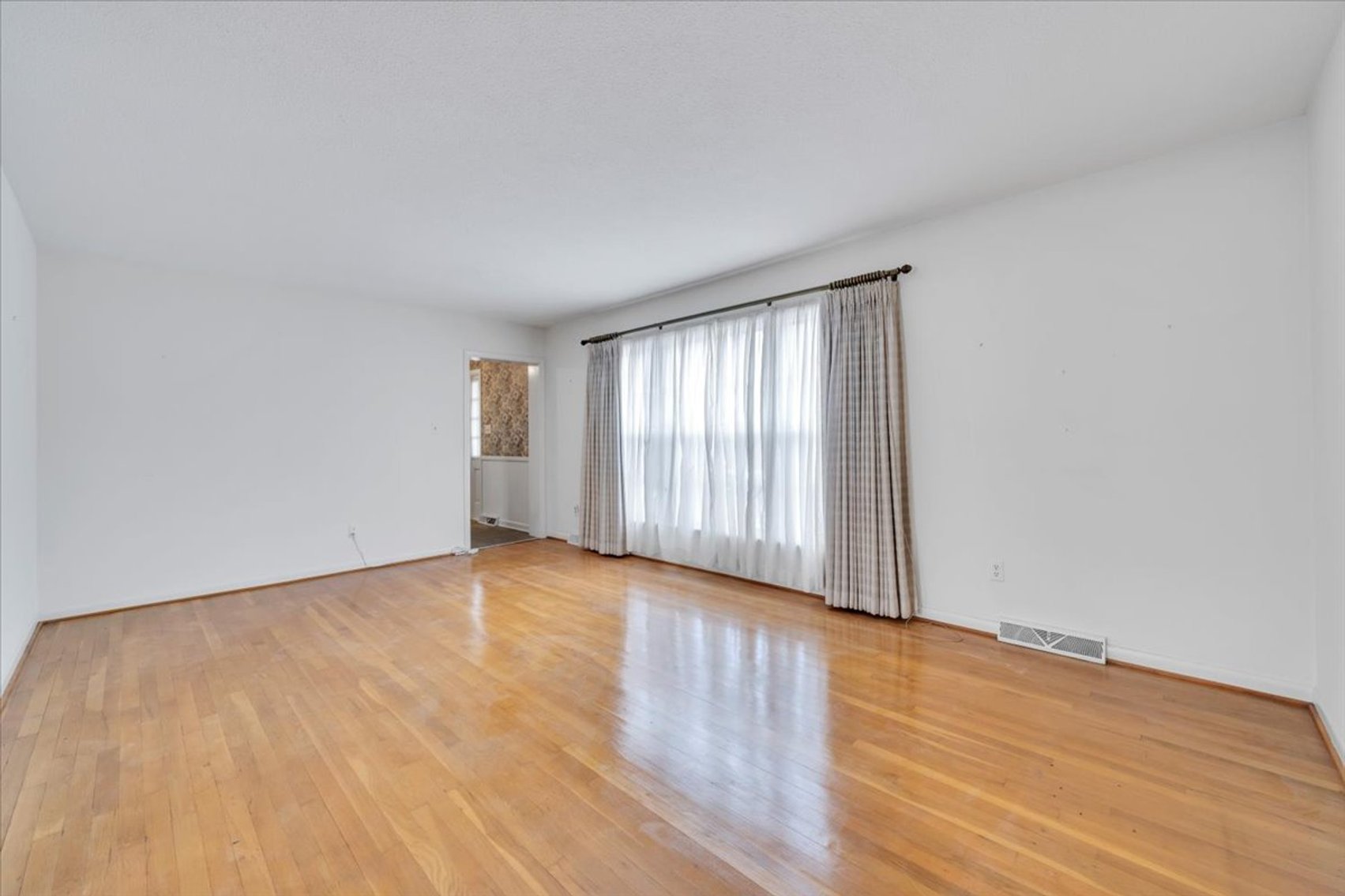 Image for 1807 Sam Lions Trail Real Estate Auction