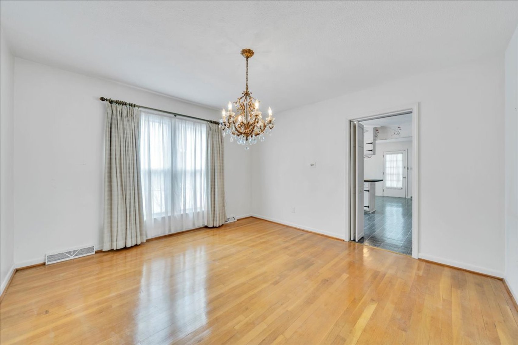 Image for 1807 Sam Lions Trail Real Estate Auction