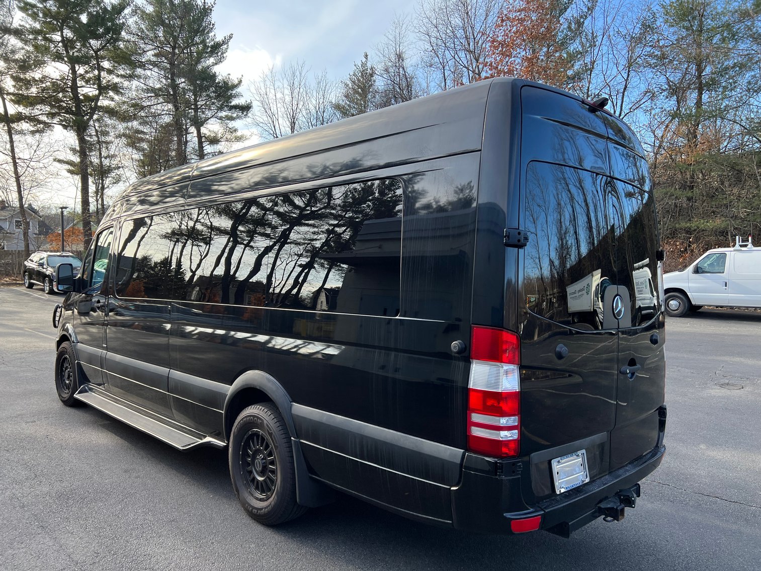 Image for 2013 Mercedes-Benz Sprinter 2500 Executive Coach
