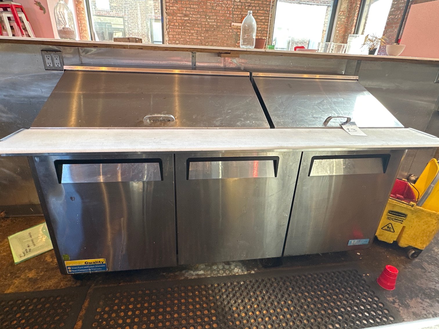 Image for Late Model Restaurant Equipment