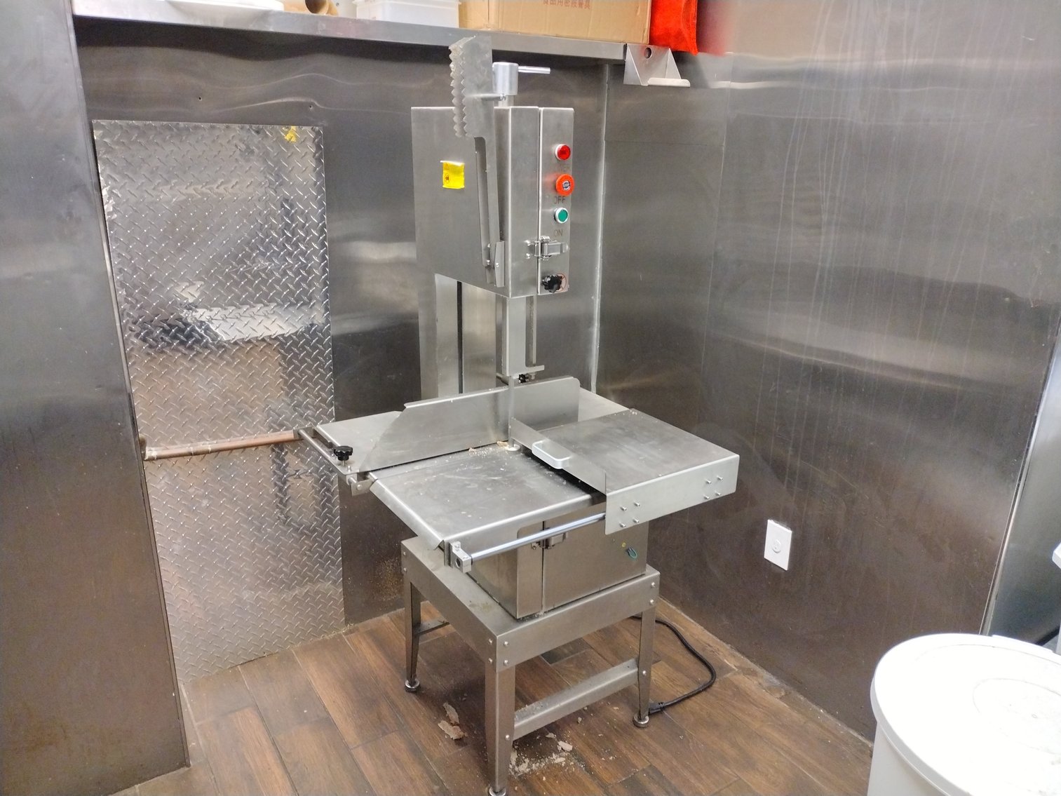 Image for Late Model Restaurant Equipment
