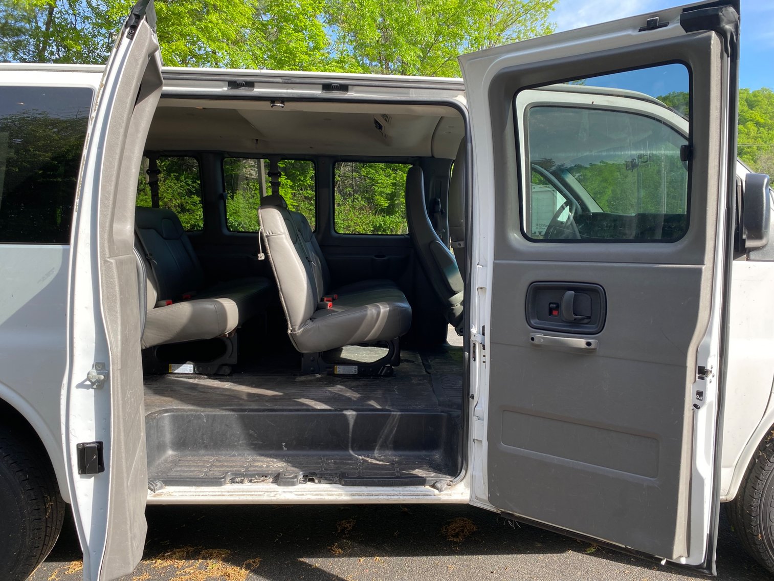 Image for Bankruptcy Auction - 2015 Chevy Express Passenger Van