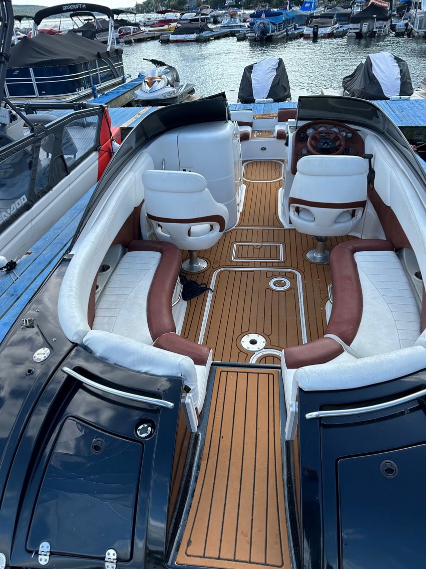 Image for 2003 Four Winns Model 234 Funship