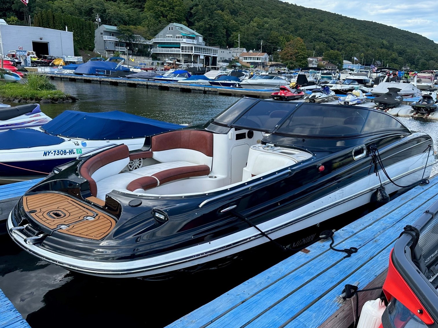 Image for 2003 Four Winns Model 234 Funship