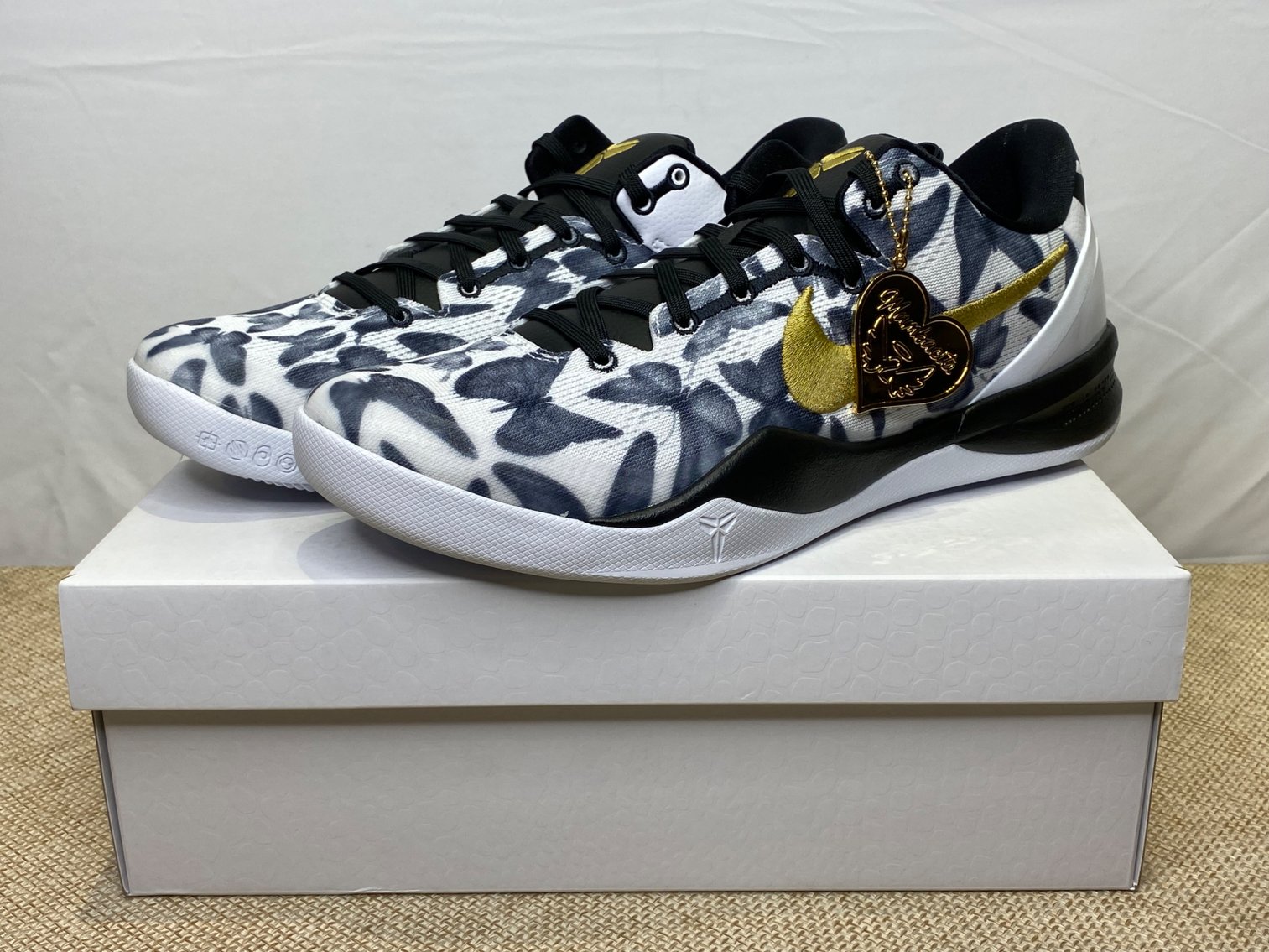 Image for Nike Sneakers, Toys, Lionel Trains & Holiday Merchandise