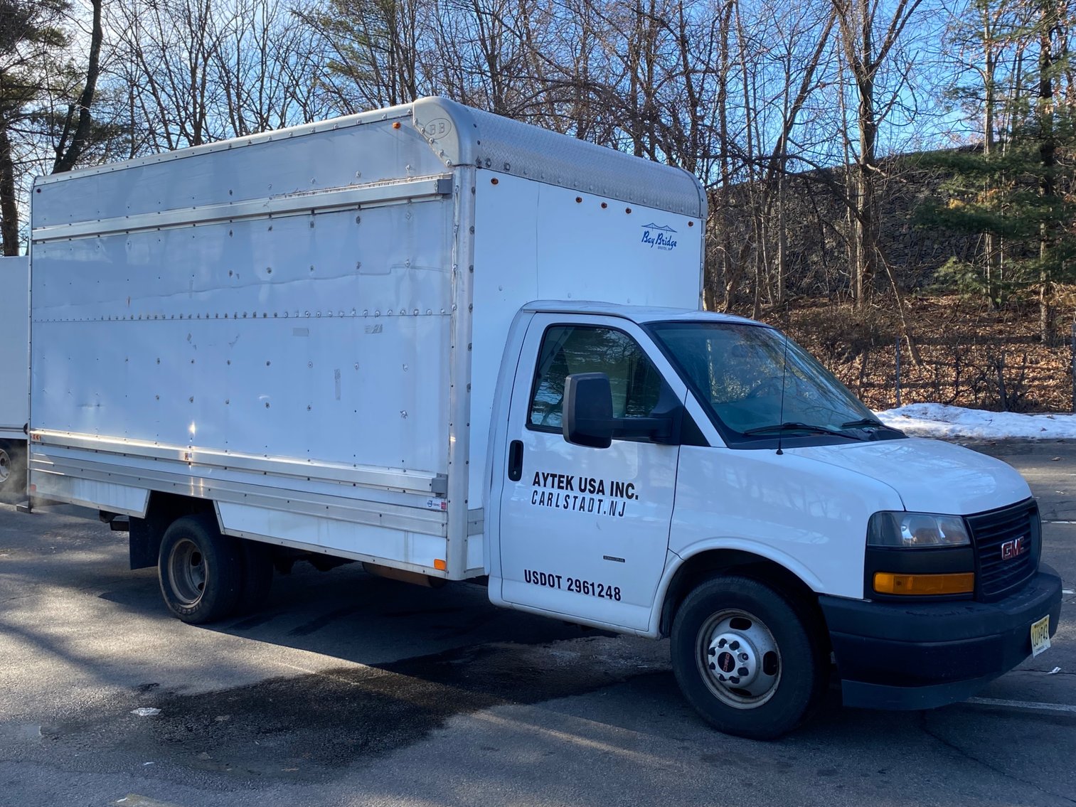 Image for GMC Savana Box Trucks & Mercedes Sprinter Van