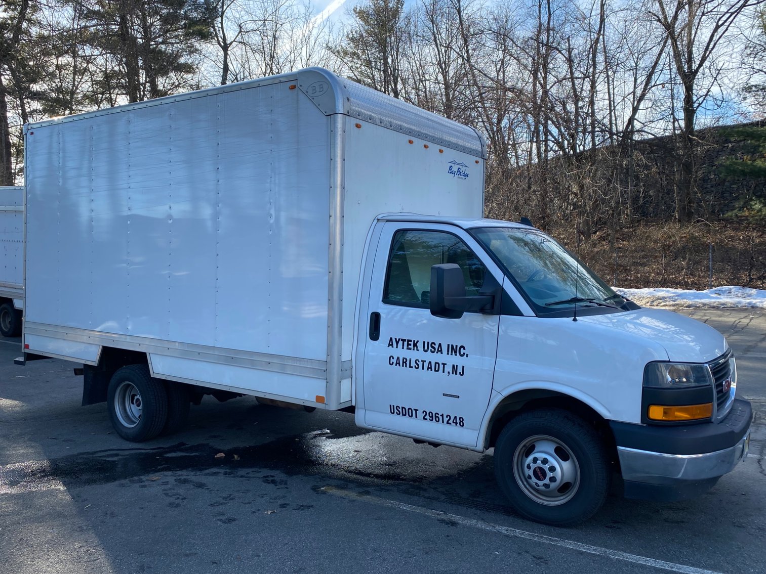 Image for GMC Savana Box Trucks & Mercedes Sprinter Van