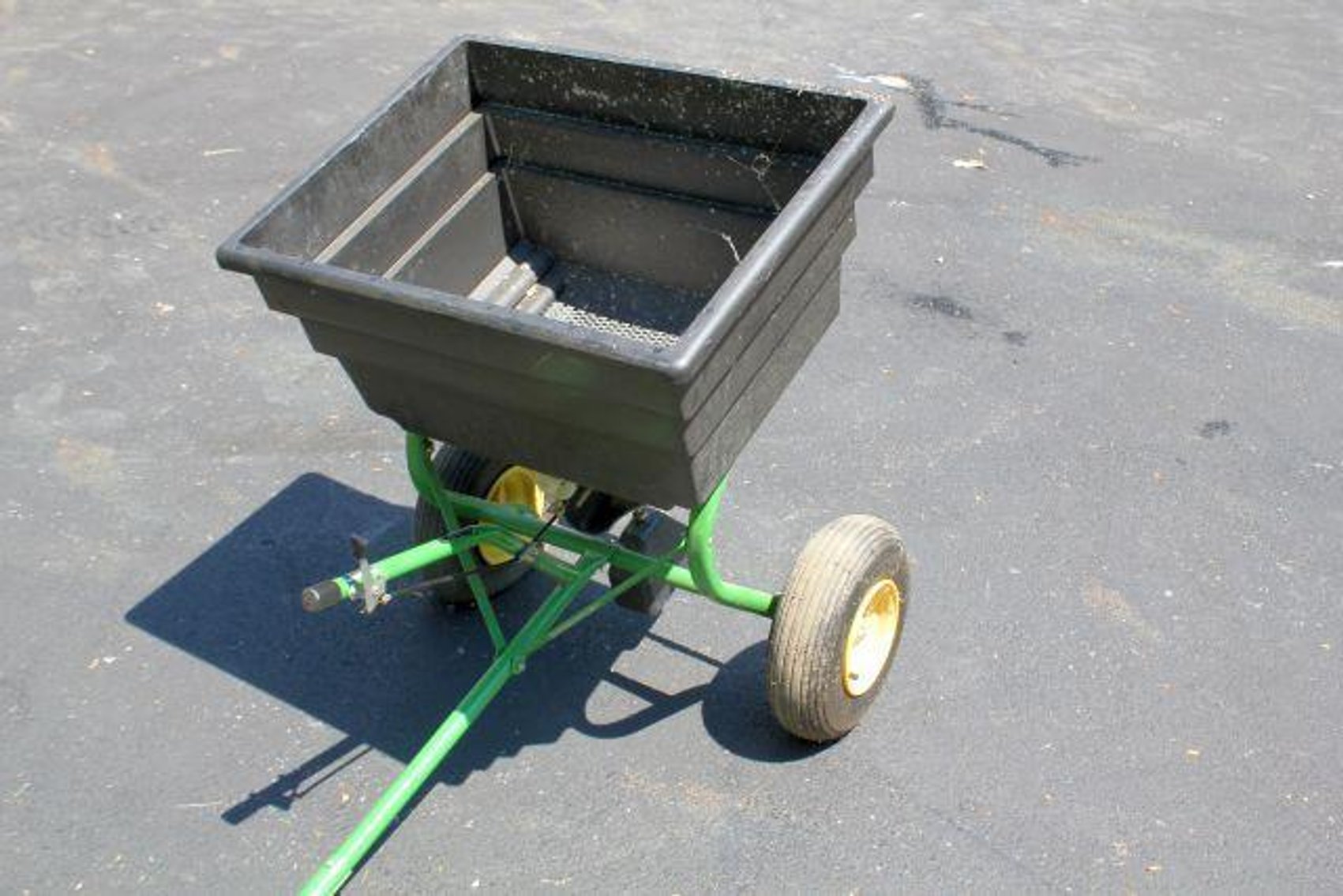 Image for TRACTOR-FURNITURE-APPLIANCES-ANTIQUES