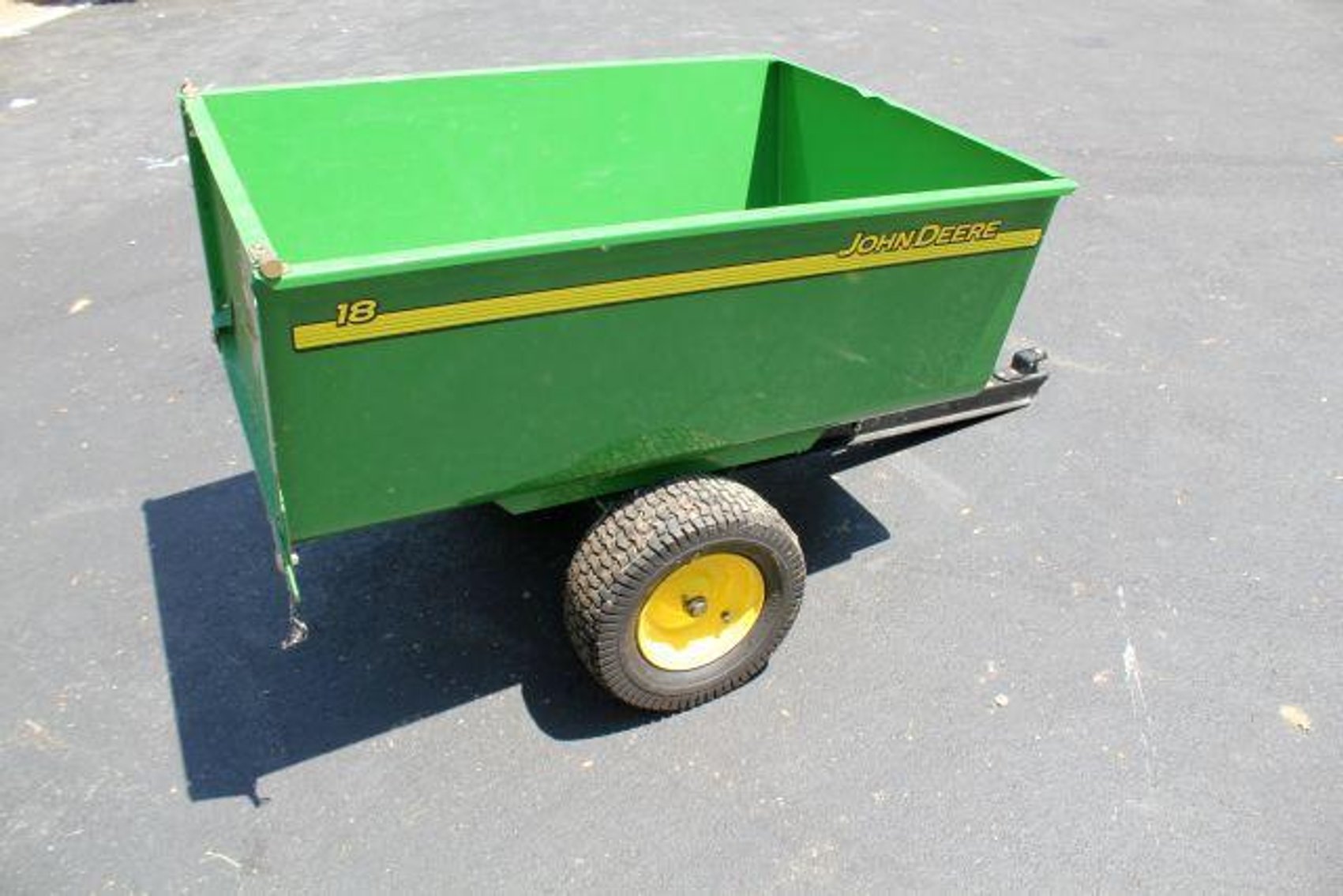 Image for TRACTOR-FURNITURE-APPLIANCES-ANTIQUES