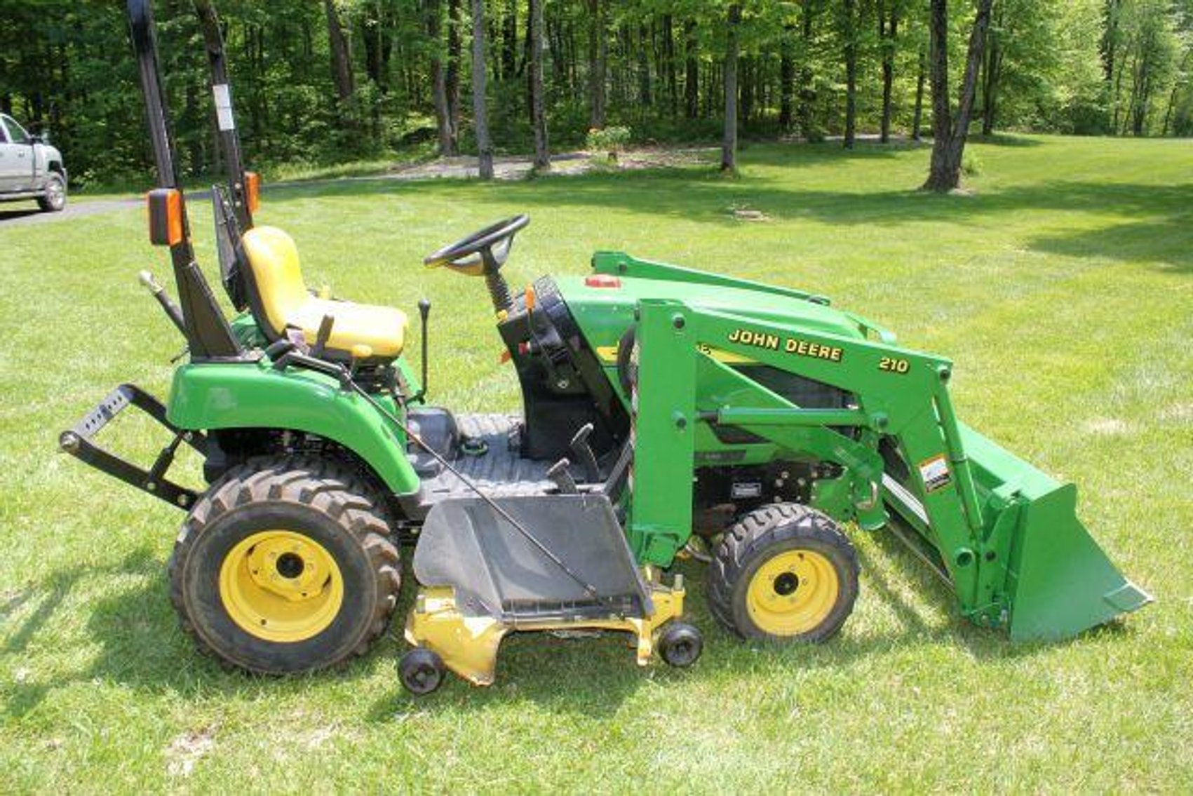 Image for TRACTOR-FURNITURE-APPLIANCES-ANTIQUES