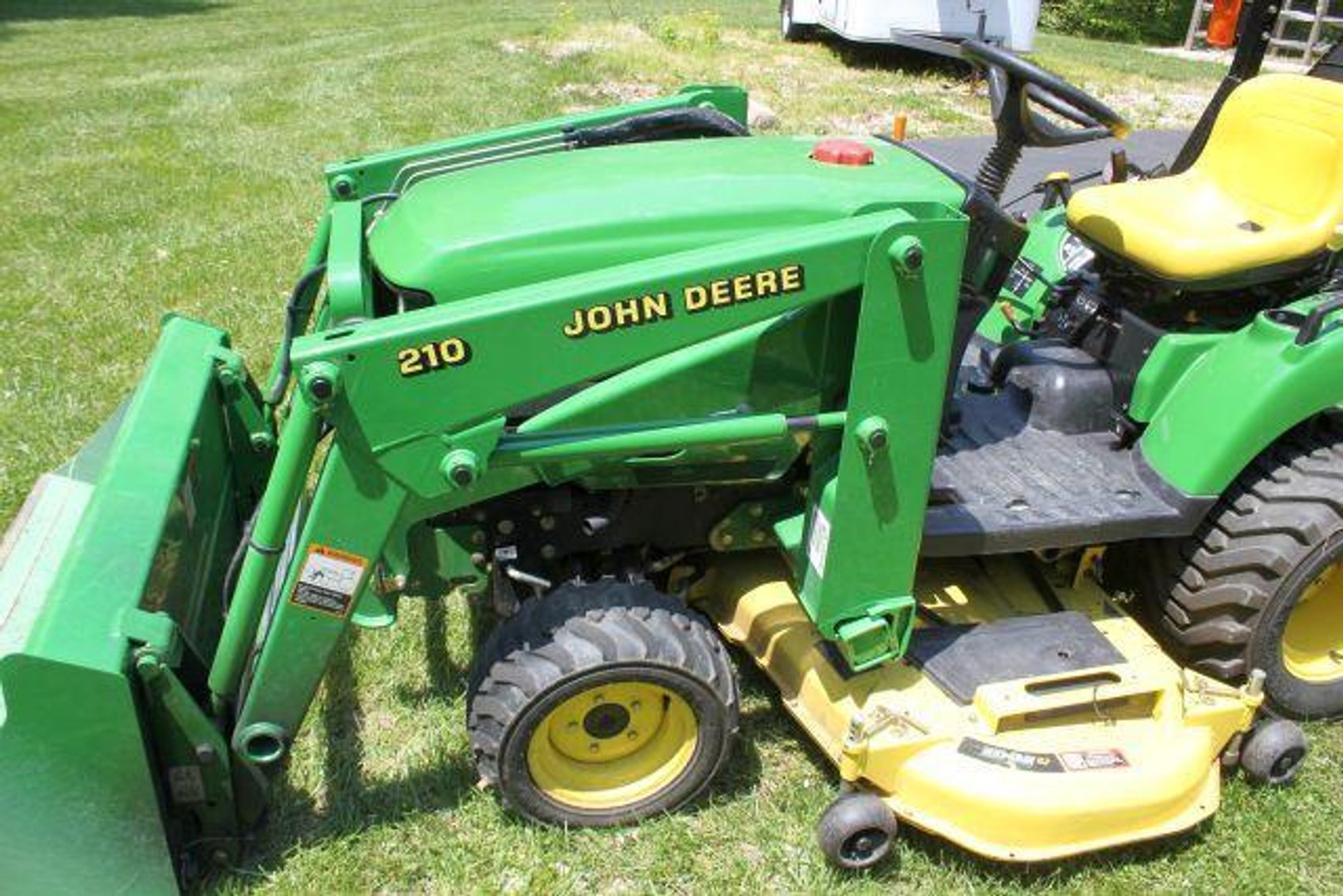 Image for TRACTOR-FURNITURE-APPLIANCES-ANTIQUES